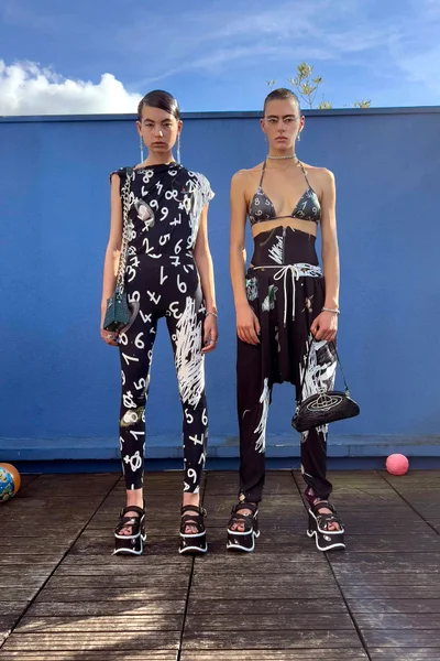 Look 43